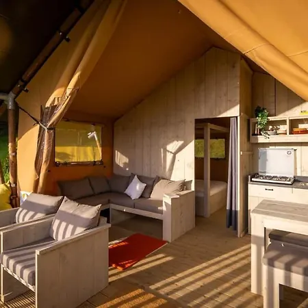 Campsite A Tenda By Naterra-between Ocean And Mountains Ladrido
